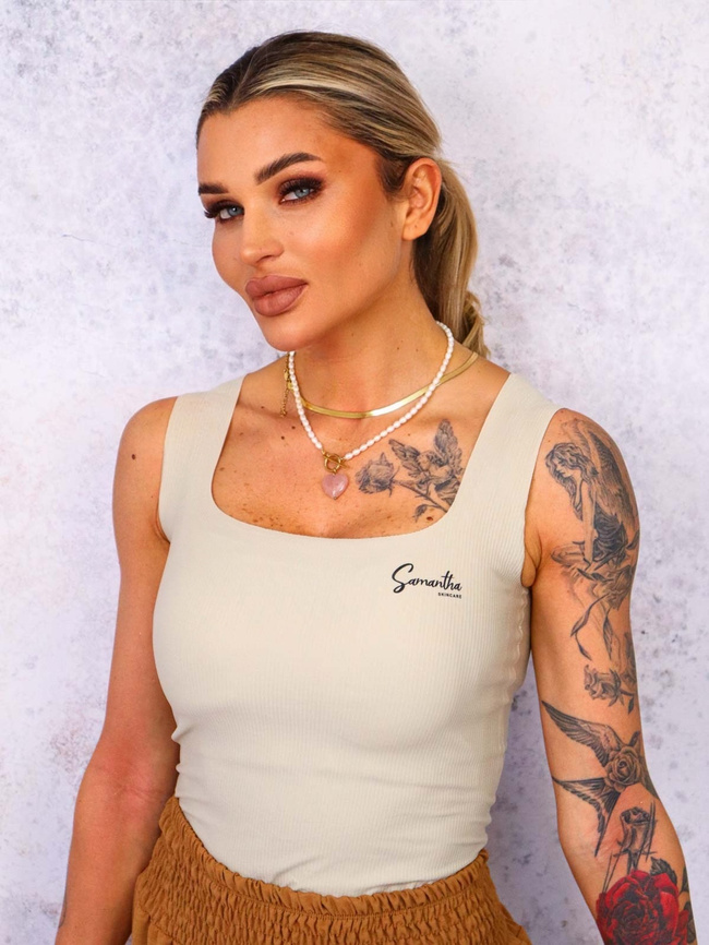 USZTYWNIANY TOP NA RAMIĄCZKACH - BEŻOWY