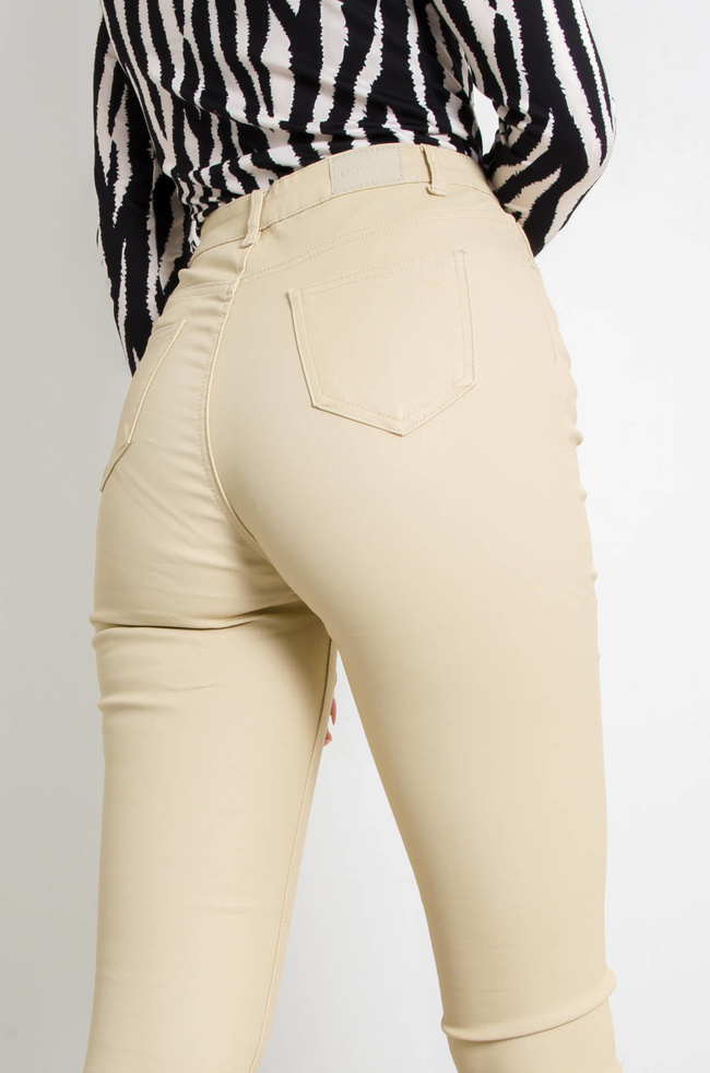 SPODNIE WOSKOWANE Z WYSOKIM STANEM- BEŻOWE