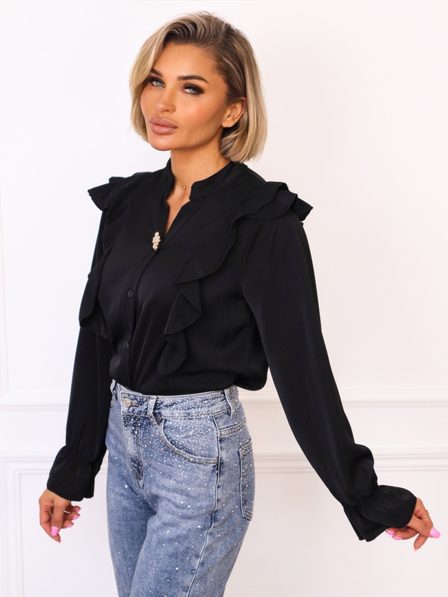 KOSZULA Z FALBANAMI I OZDOBNĄ BROSZKĄ- CZARNA