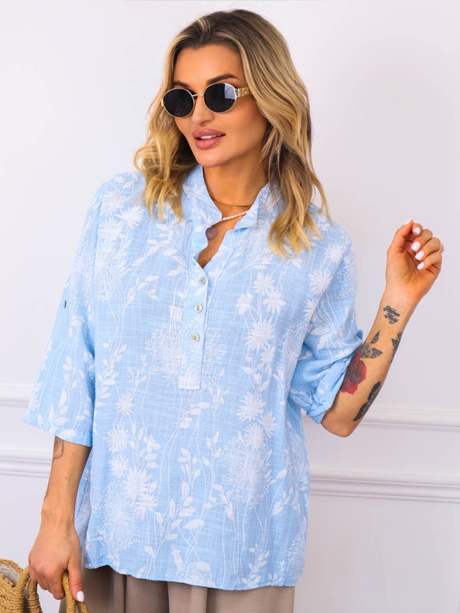 BLUZKA KOSZULOWA W KWIECISTE WZORY- NIEBIESKA