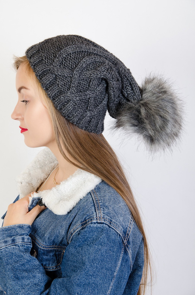 Ciemno-szara przeplatana czapka z pomponem