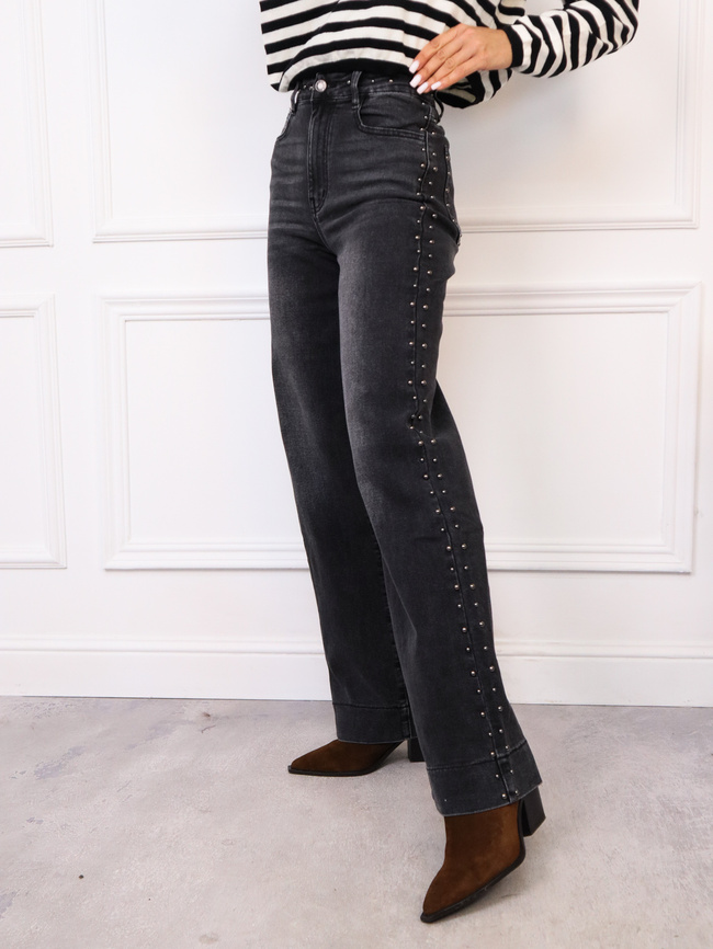 SPODNIE JEANSOWE Z SZEROKIMI NOGAWKAMI I OZDOBNYMI DŻETAMI- CIEMNOSZARE