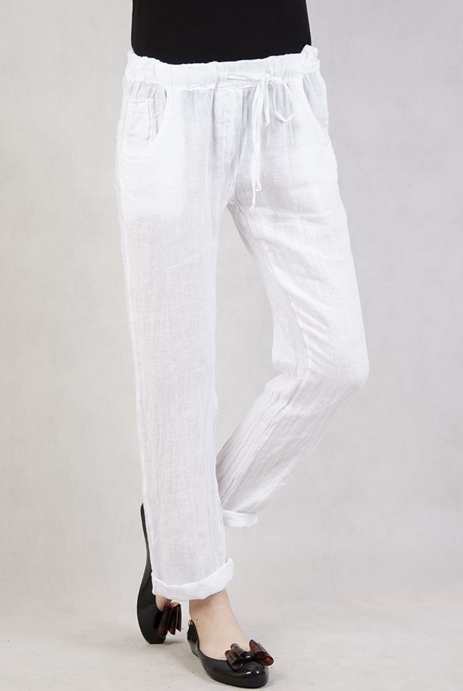 Białe spodnie lniane