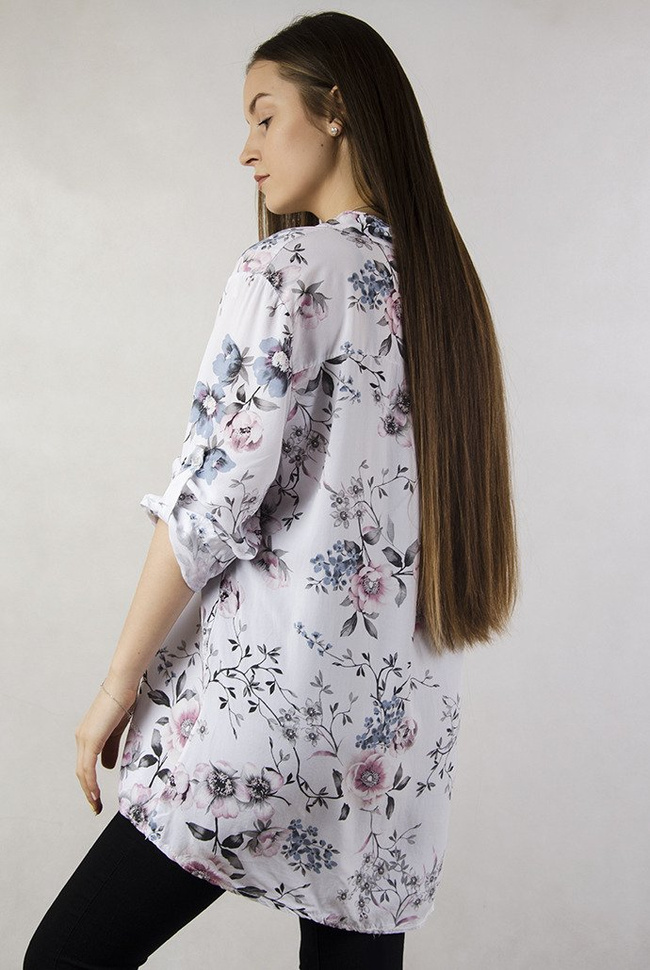 Biała koszula w kwiaty