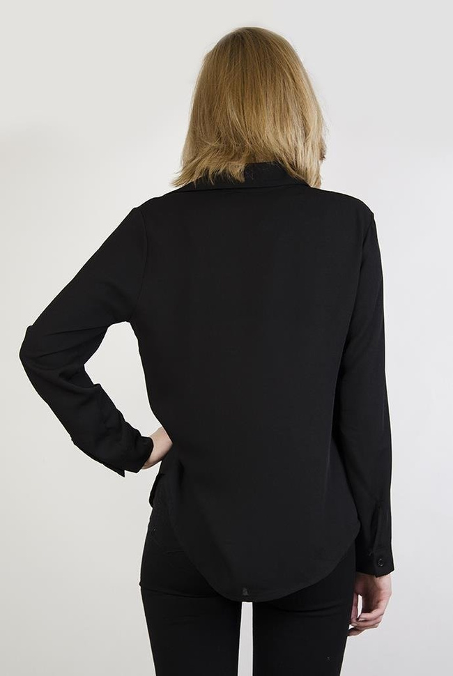 Czarna koszula z cyrkoniami przy kieszonce