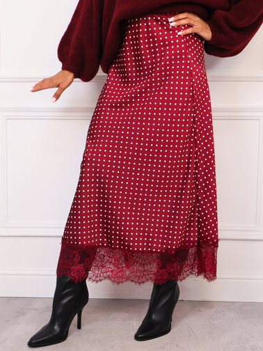 SPÓDNICA SATYNOWA MAXI W KROPKI ZAKOŃCZONA KORONKĄ- BORDOWA