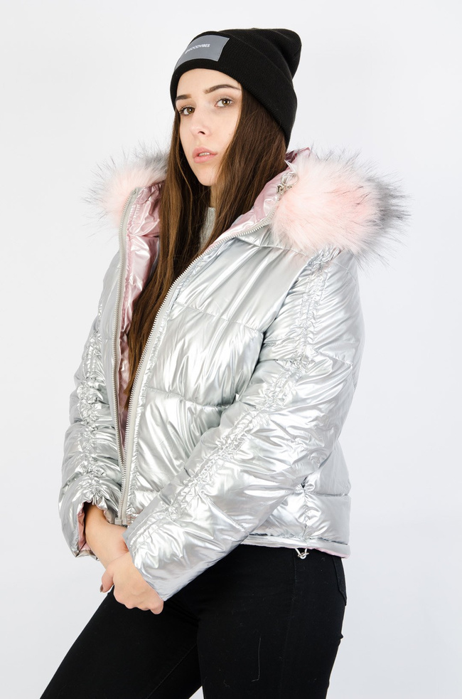 Srebrna metaliczna bomberka z dwukolorowym futerkiem