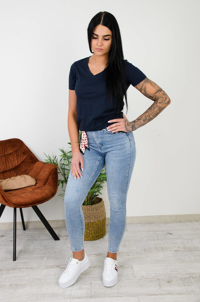 JASNE SPODNIE JEANSOWE PUSH UP ZE WSTĄŻKĄ-WYSOKI STAN