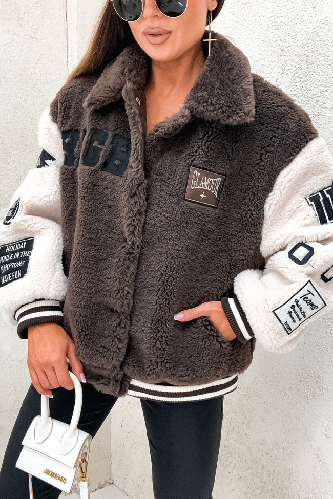 FUTRZANA KURTKA BEJSBOLÓWKA Z NASZYWKAMI