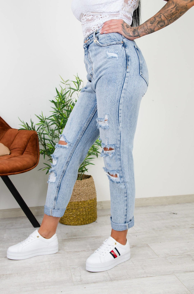 JASNE JEANSY MOM FIT Z DZIURAMI -WYSOKI STAN