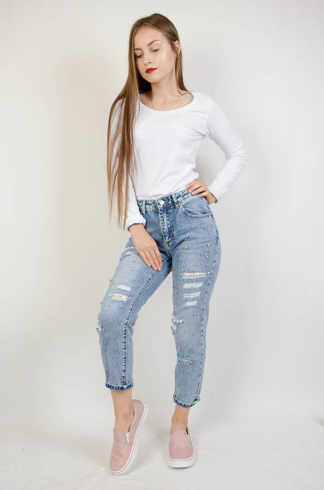 SPODNIE JEANSOWE TYPU BOYFRIEND Z CYRKONIAMI 