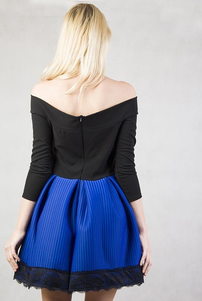 Czarno-granatowa rozkloszowana sukienka