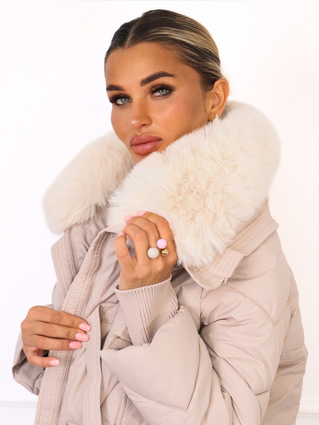 KURTKA Z FUTERKIEM NA KOŁNIERZU- BEŻOWA