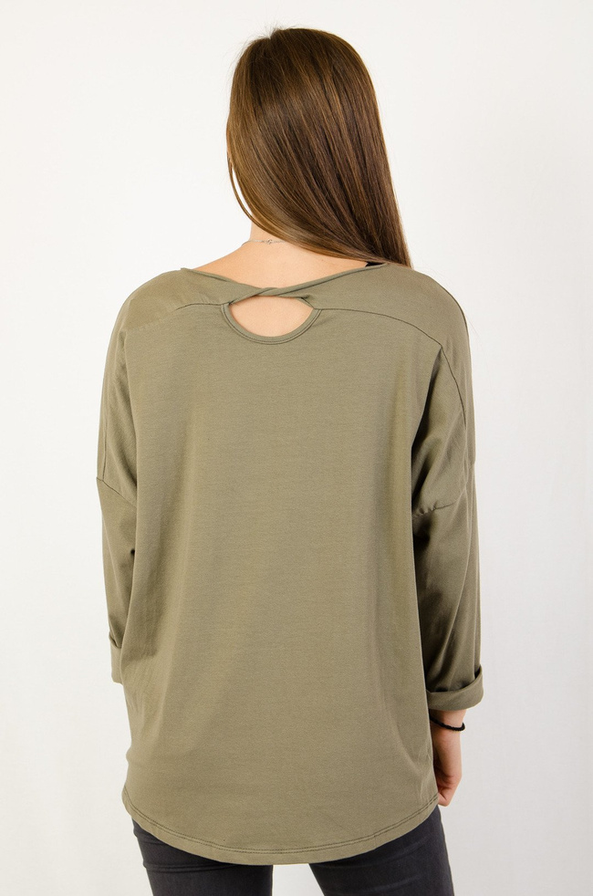 Zielona asymetryczna bluzka typu oversize z aplikacją z przodu