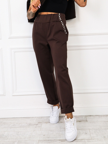 MATERIAŁOWE SPODNIE Z OZDOBNYMI CEKINAMI PRZY KIESZENIACH- CIEMNY BRĄZ