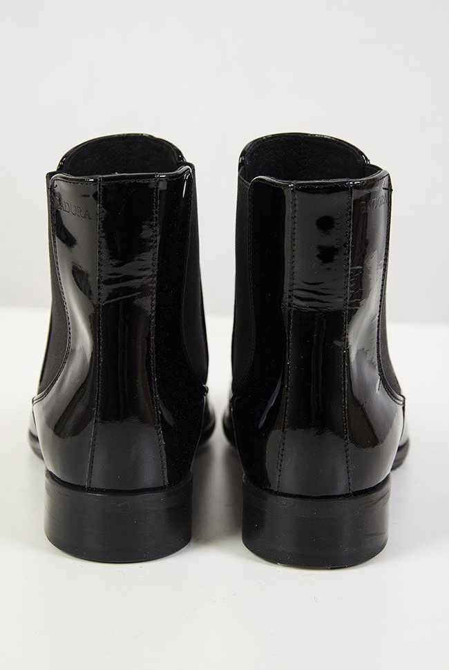 Badura lakierowane czarne sztyblety