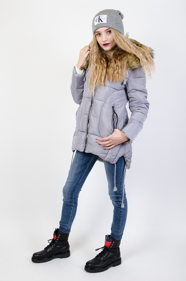 Szara kurtka pikowana z rozcięciami po bokach