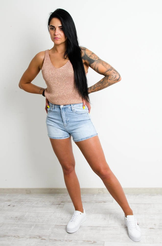 JEANSOWE SZORTY Z WYSOKIM STANEM