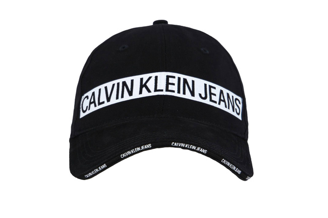 CZAPKA Z DASZKIEM CALVIN KLEIN CKJ6100