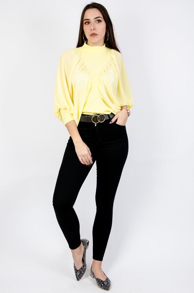 Żółta bluzka typu nietoperz