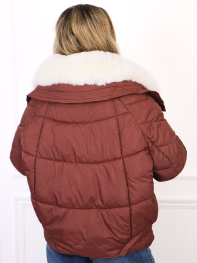 KURTKA Z FUTERKIEM NA KOŁNIERZU- CIEMNOBORDOWA