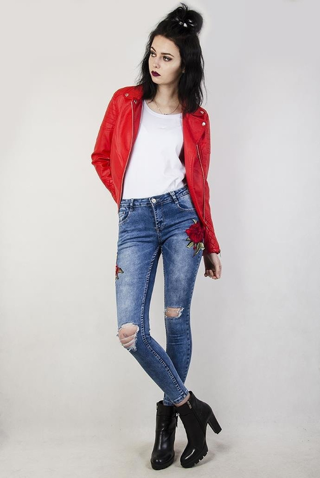 Spodnie jeansowe z naszywkami różami i wysokim stanem