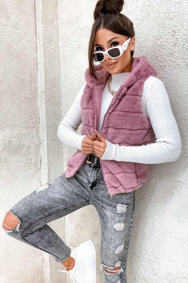 CIEMNO RÓŻOWA FUTRZANA KAMIZELKA - BEZRĘKAWNIK