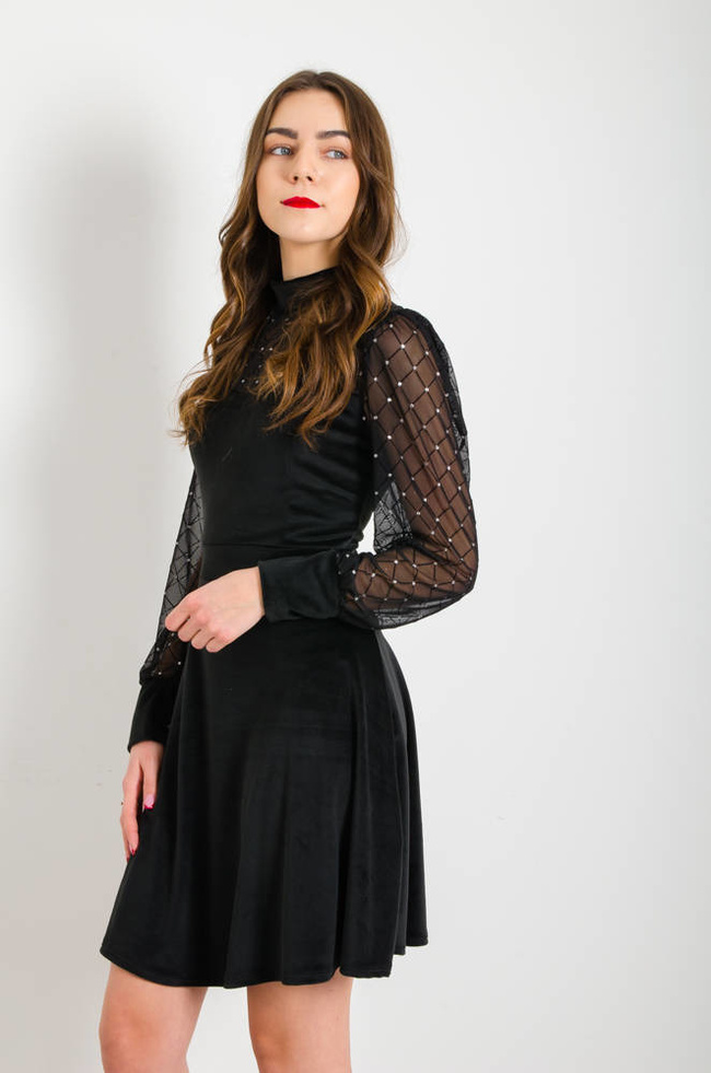 WERULOWA ROZKLOSZOWANA SUKIENKA Z SIATKĄ