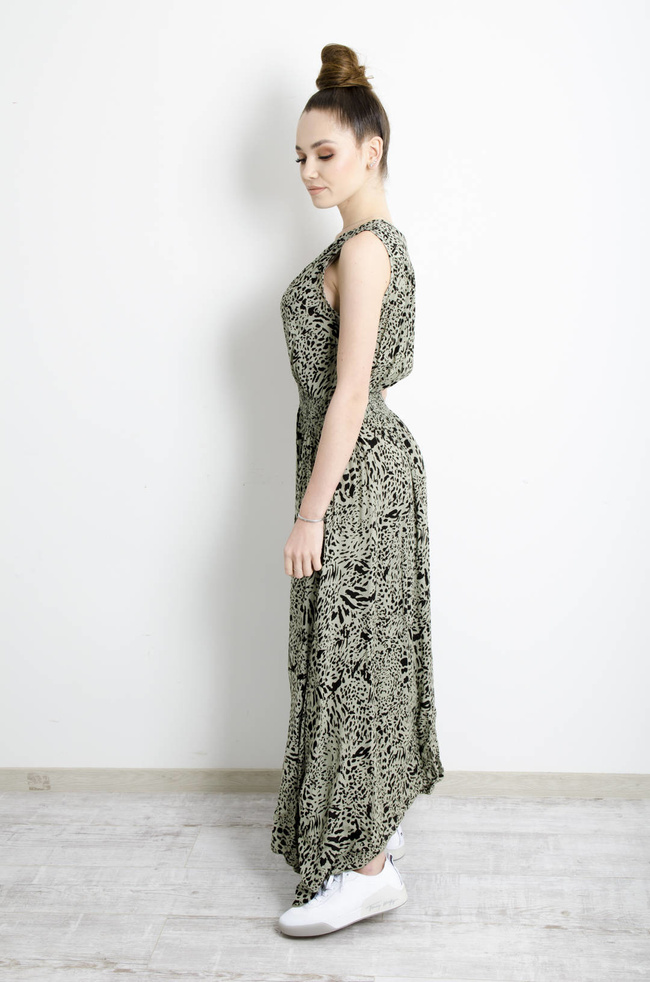 SUKIENKA WZORZYSTA Z NIERÓWNYM DOŁEM- ZIELONA