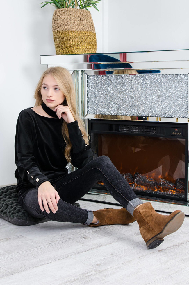 CZARNA WELUROWA BLUZA ZE ZŁOTYMI GUZIKAMI