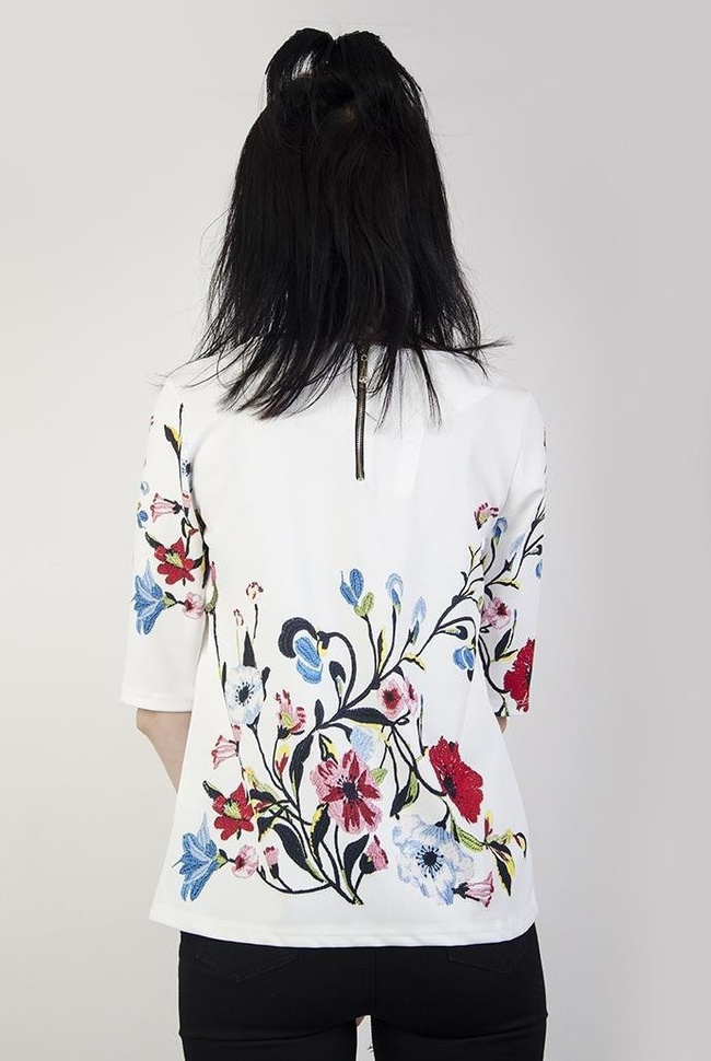Biała bluzka w kwiatowe wzory, z zamkiem z tyłu