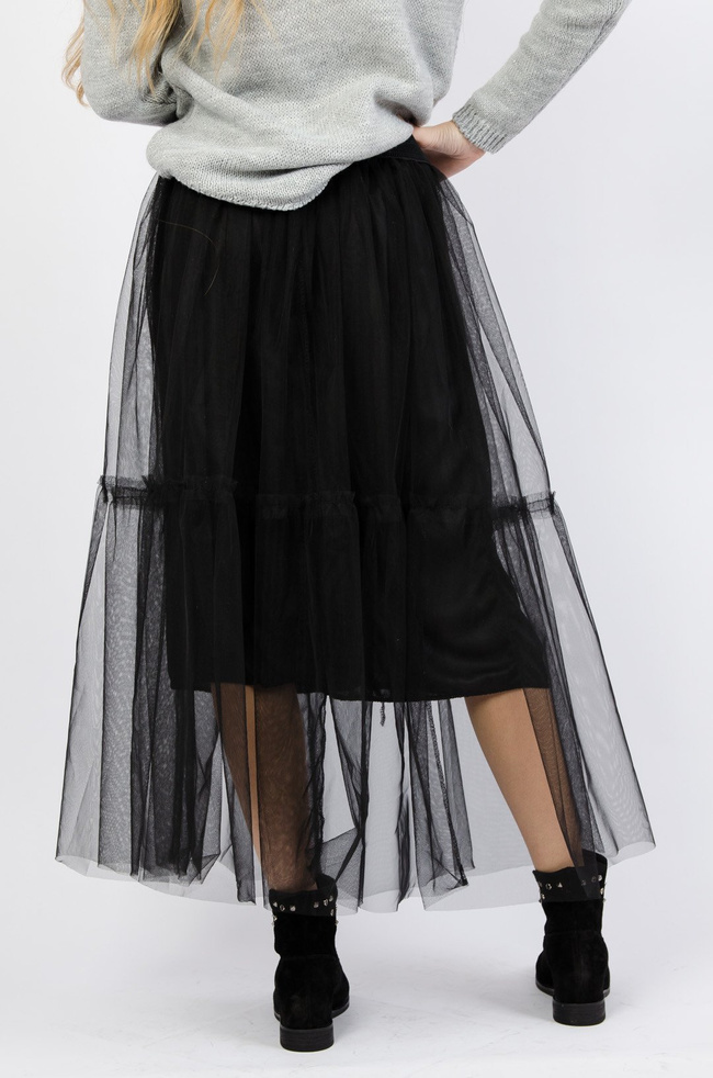 Czarna tiulowa spódnica maxi z halką