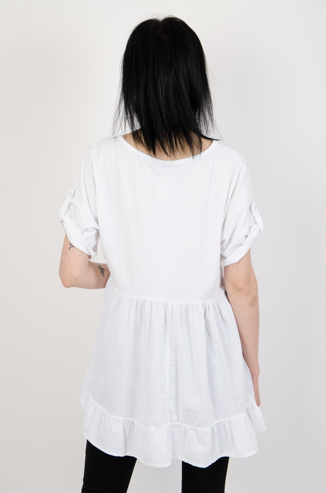 Biała bluzka z rozszerzalnym dołem 