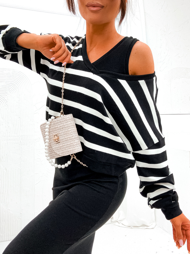 KOMPLET SUKIENKA+ BLUZKA W PASKI- CZARNA