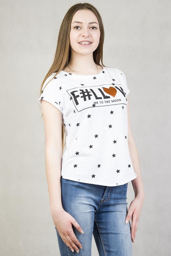 Biała bluzka w gwiazdki z napisem F#llow me to the moon