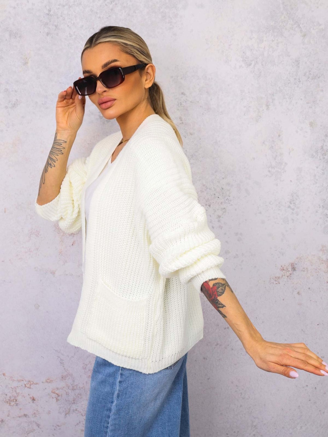 NARZUTA KARDIGAN DZIANINOWY Z KIESZENIAMI- BIAŁY