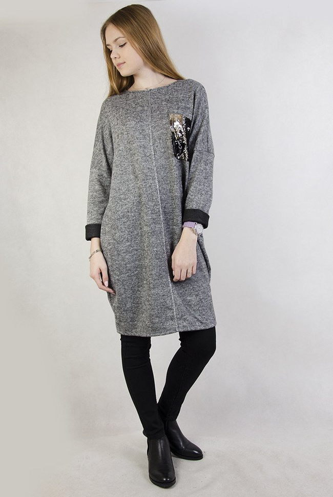 Ciemnoszara tunika z cekinową kieszenią