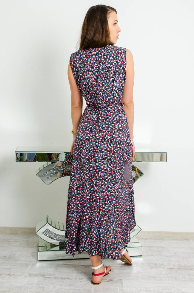 SUKIENKA NARZUTA W KWIATY WIĄZANA 