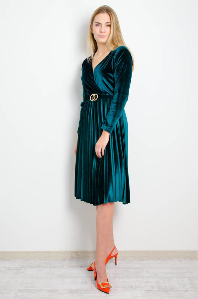 ZIELONA WELUROWA SUKIENKA Z PLISOWANIEM