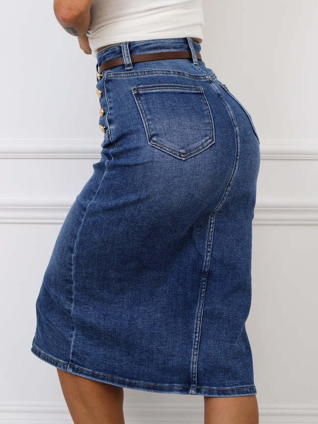 JEANSOWA SPÓDNICA MIDI Z GUZIKAMI I ROZCIĘCIEM