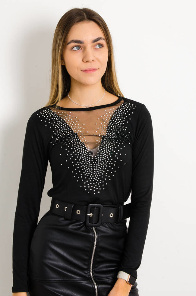 CZARNA BLUZKA Z OZDOBNYM DEKOLTEM Z SIATECZKI I CEKINAMI