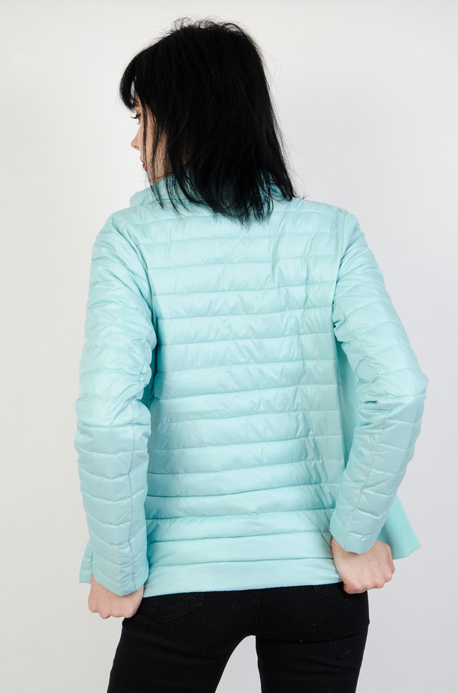 Turkusowa kurtka pikowana, ze stójką