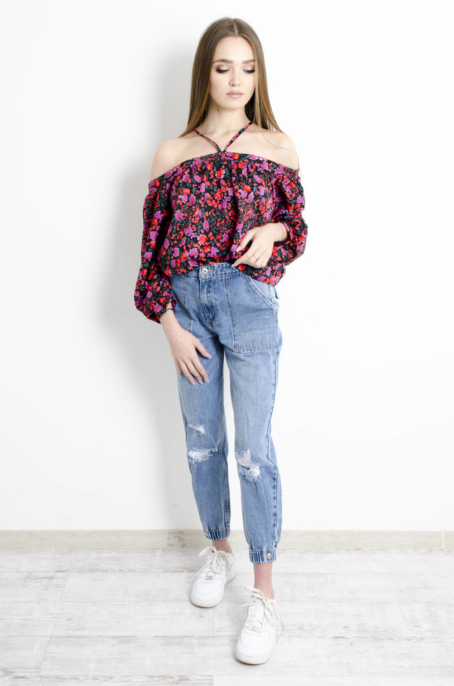 BLUZKA HISZPANKA W KWIATY- CZARNA