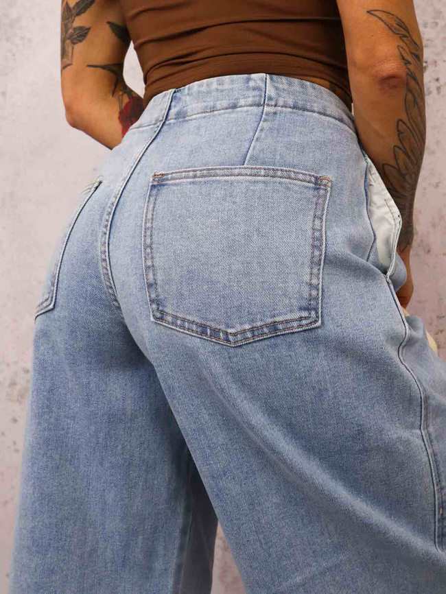 SPODNIE JEANSOWE MOM FIT- JASNY JEANS