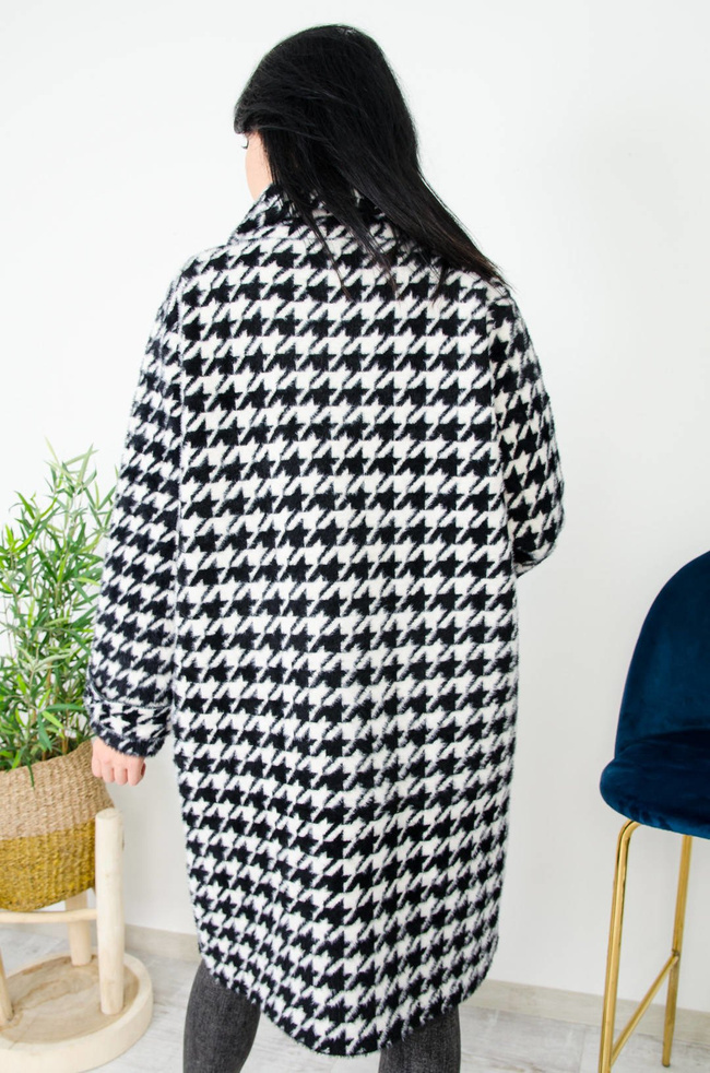 CZARNO-BIAŁY PŁASZCZ W KRATĘ ALPAKA
