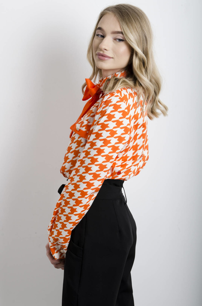 KOSZULA W PEPITKĘ Z WIĄZANIEM- POMARAŃCZOWA