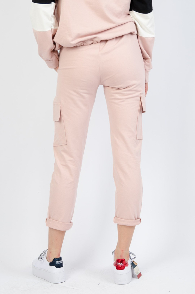 Bawełniane bojówki w kolorze różowym