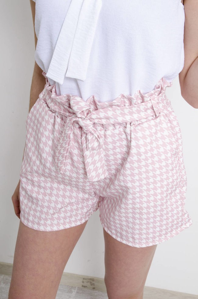 SZORTY WIĄZANE Z WYSOKIM STANEM W PEPITKĘ - JASNO-RÓŻOWE