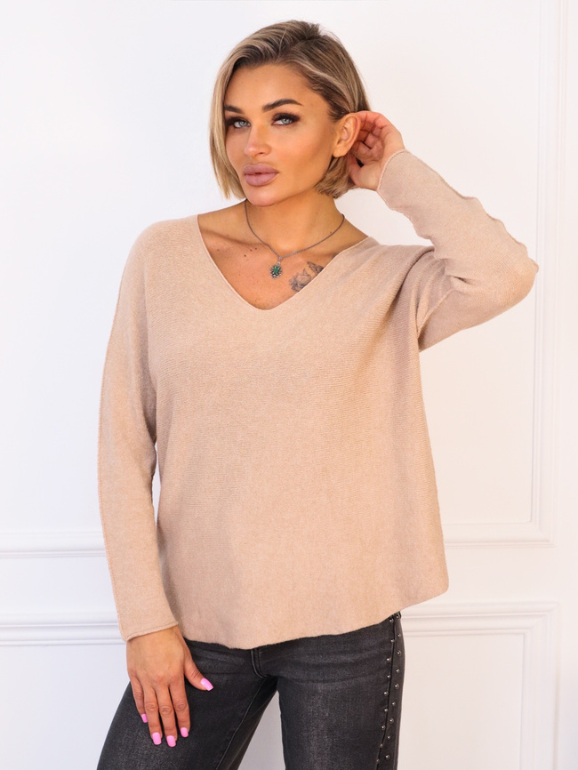 SWETER DZIANINOWY OVERSIZE Z DEKOLTEM W SEREK- BEŻOWY