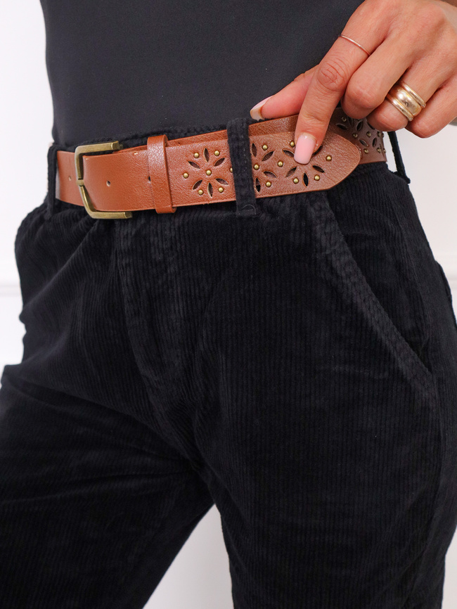 SPODNIE SZTRUKSOWE BOJÓWKI Z PASKIEM- CZARNE